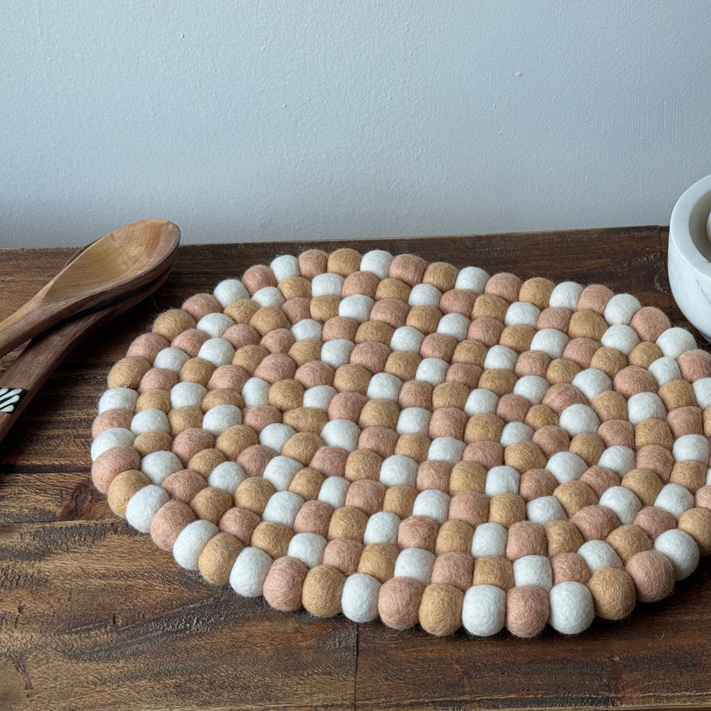 Felt Casserole Trivet, Sunset Sands