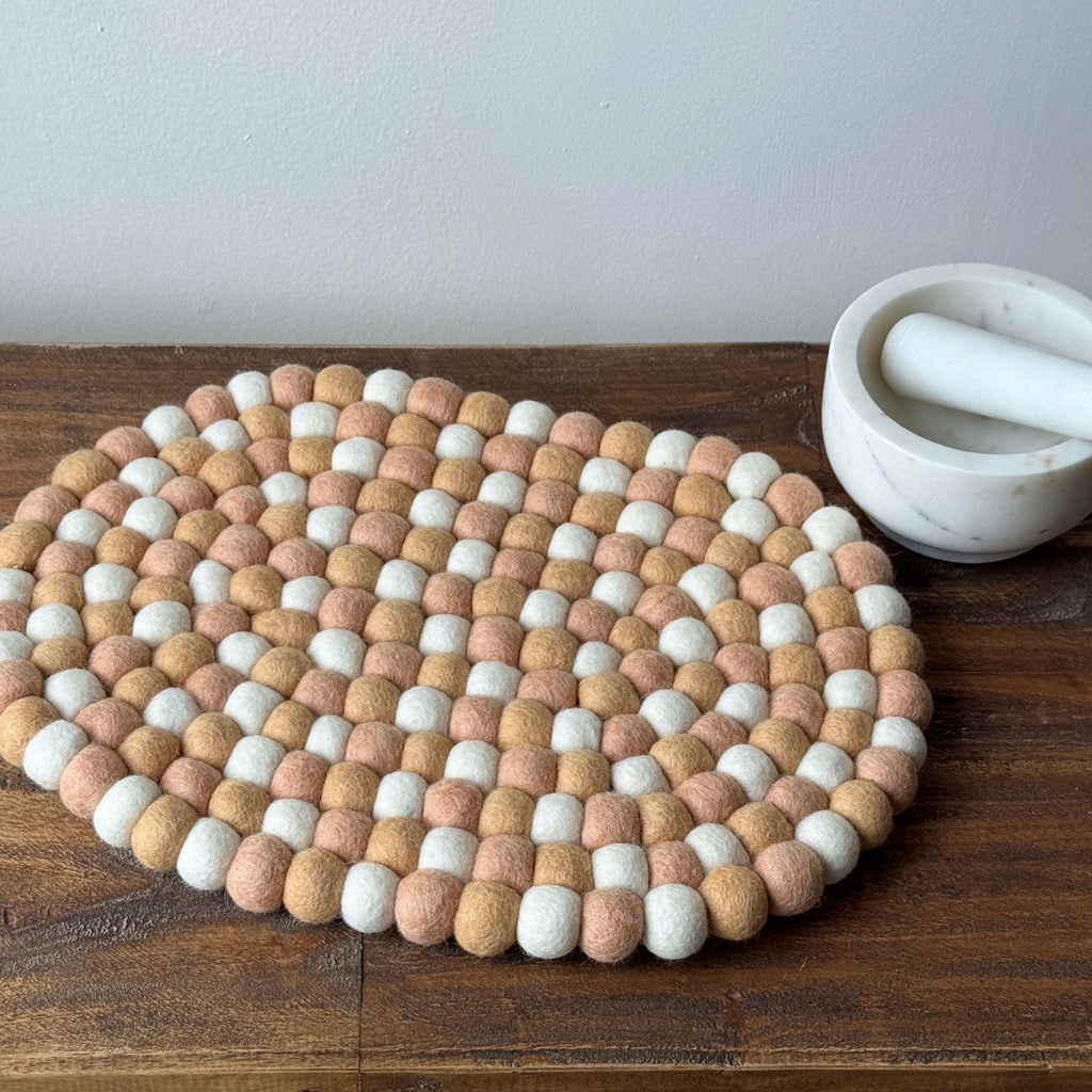 Felt Casserole Trivet, Sunset Sands