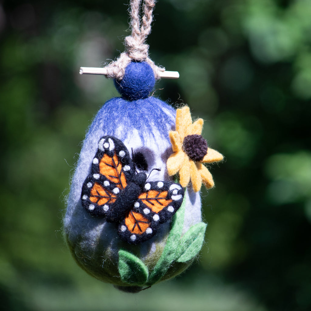 Birdhouse: Butterfly Garden