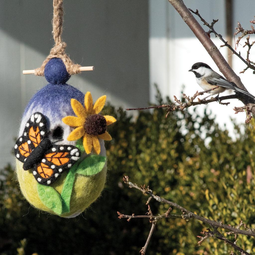 Birdhouse: Butterfly Garden