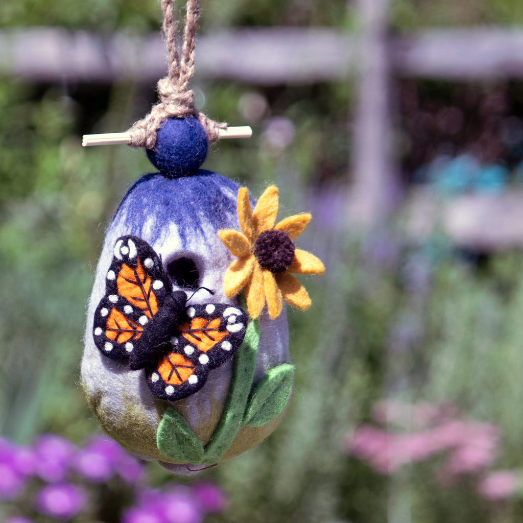 Birdhouse: Butterfly Garden