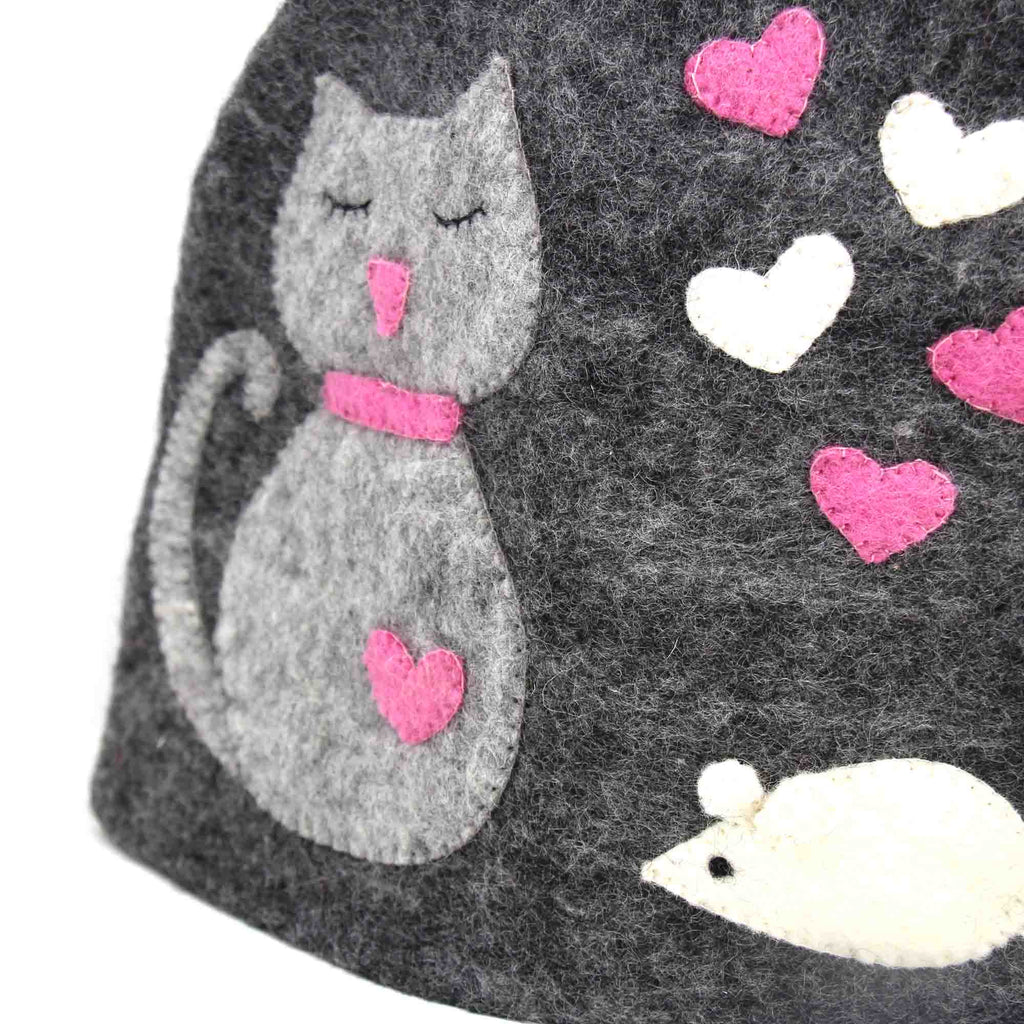 Hand Crafted Felt: Cat Tea Cozy